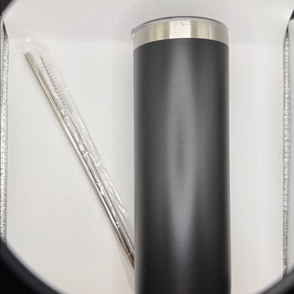 20 oz Matte Black Stainless Steel Tumbler with Clear Lid - Picture 3 of 6